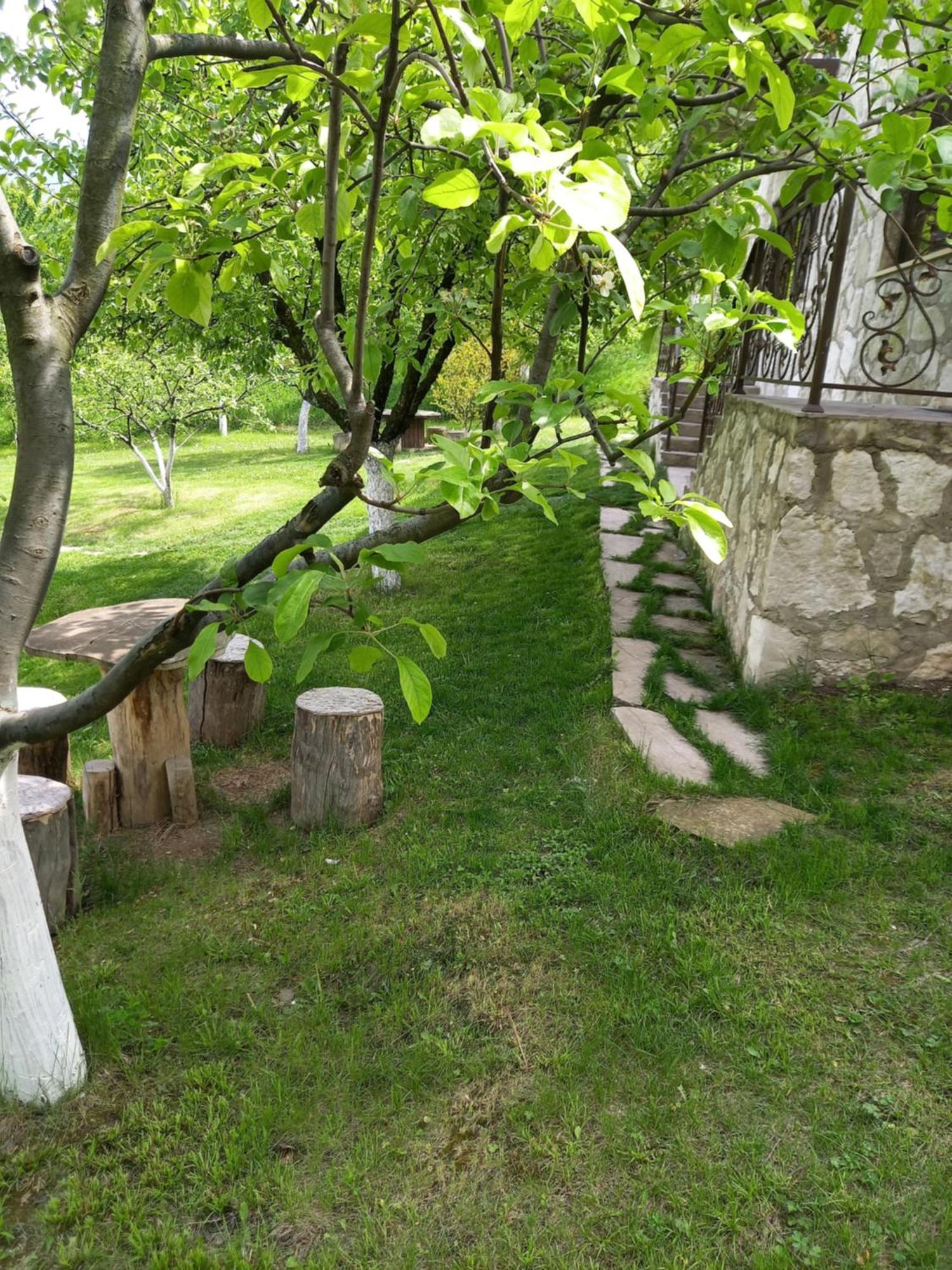 Guest House Ijevan'S Garden Εξωτερικό φωτογραφία